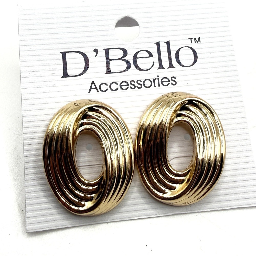 D'Bello Accessories Runway Style Gold Tone Twist Oval Hoop Earrings